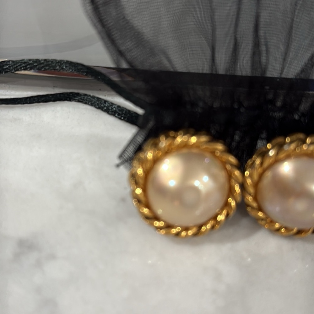 Vintage Pearl Chanel Earrings - Picture 3 of 9